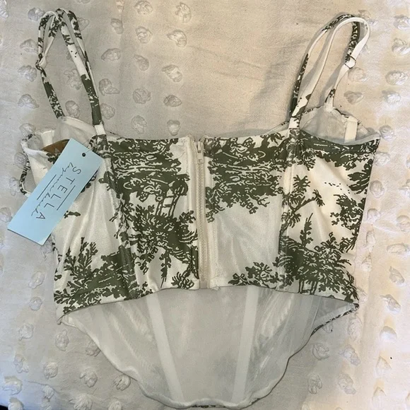 NWT Corset Top! - Picture 3 of 5